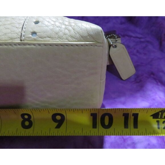 Coach 2004 Vintage Hampton pebbled leather demi baguette shoulder bag 5052 - Picture 10 of 10